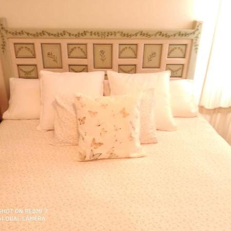 Apartamento Con Vistas Al Rio Guadalquivir En Triana, Sevilla Seville Exterior photo