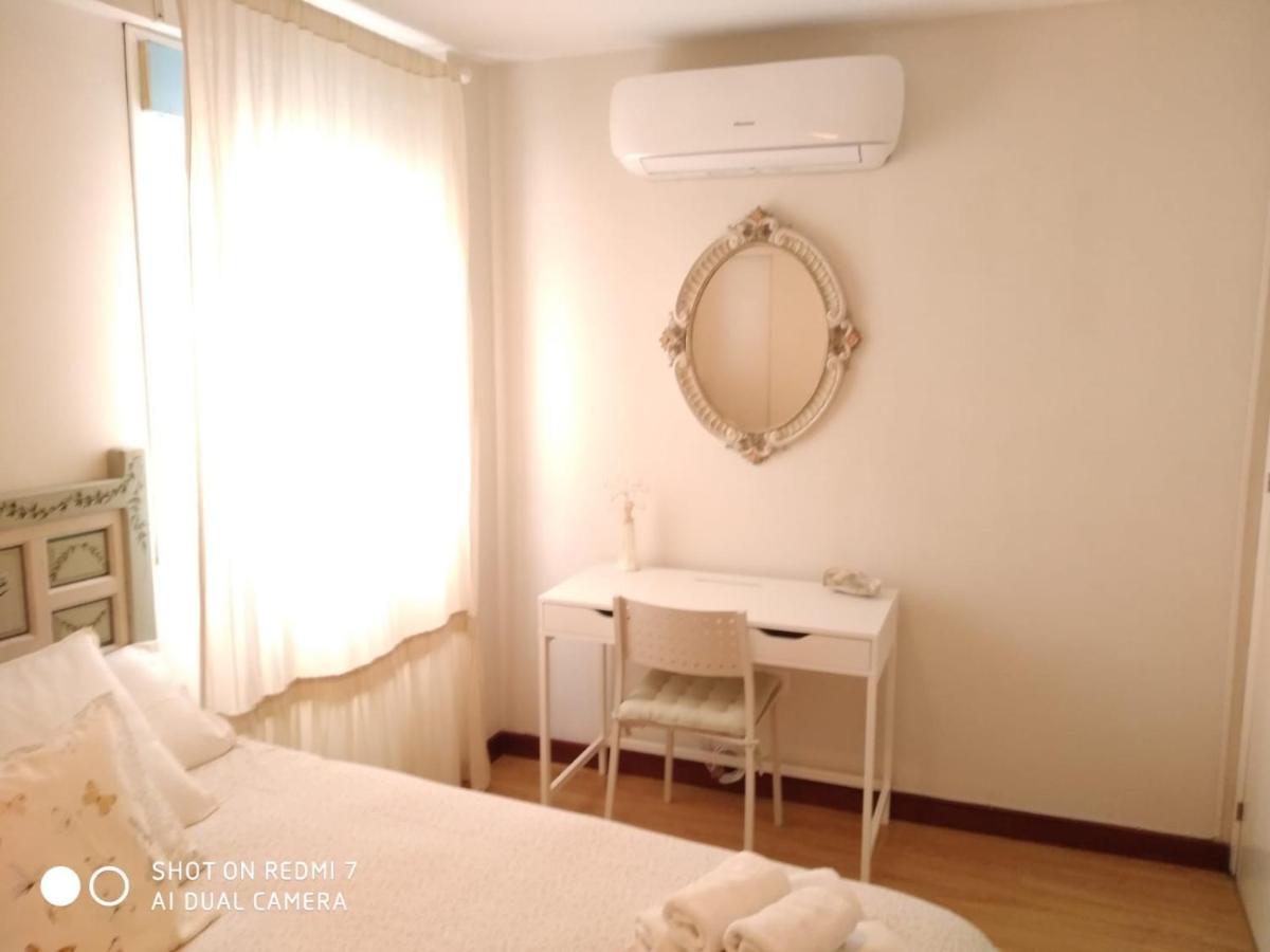Apartamento Con Vistas Al Rio Guadalquivir En Triana, Sevilla Seville Exterior photo